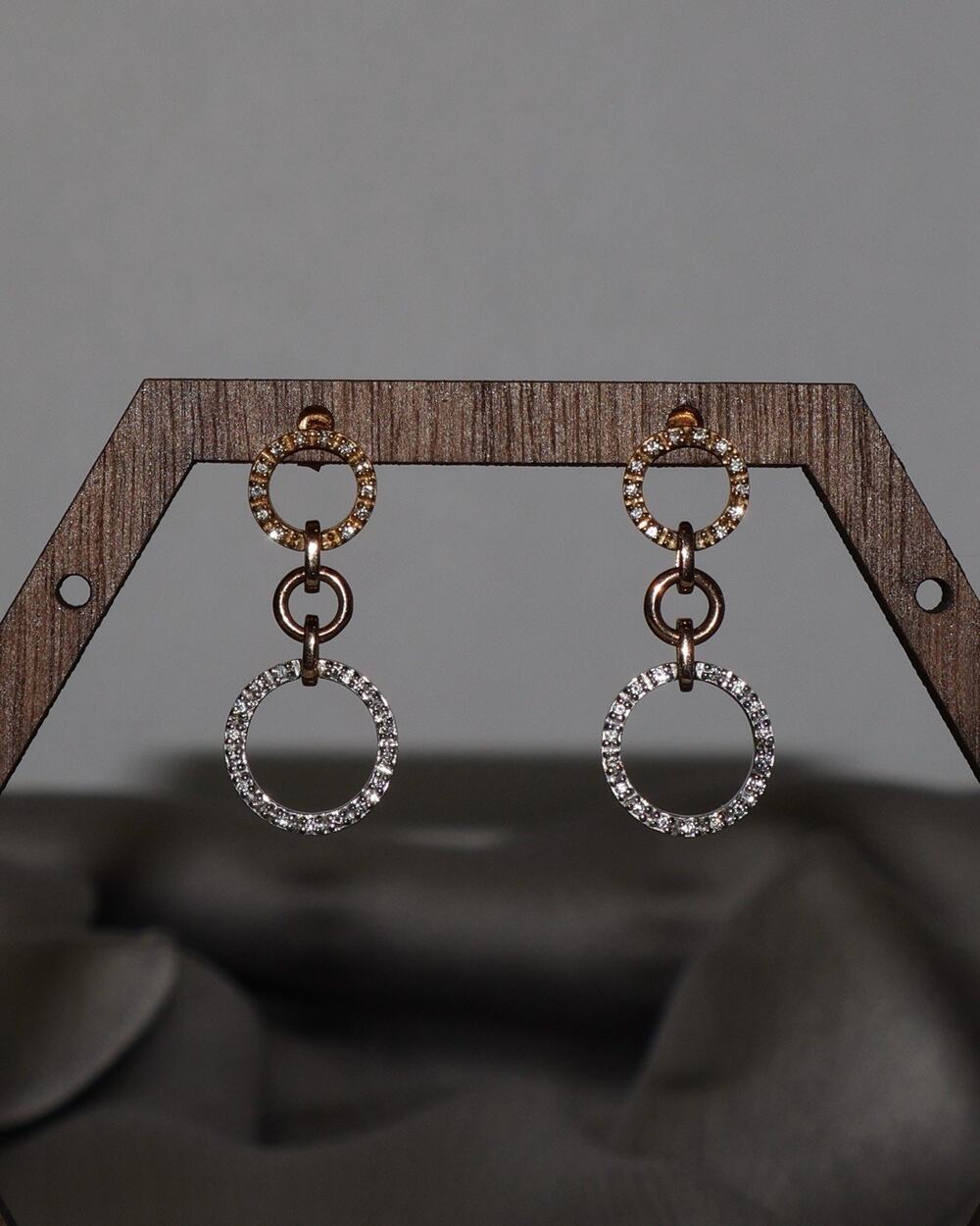 18k Yellow & White Gold Circle Dangle Earrings 4.11G / 1 in